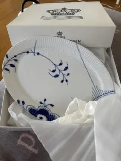   ブルーフルーテッド プレート 626 未使用品 ROYAL COPENHAGEN ブルーフルーテッド プレート 626 未使用品 - メルカリ