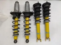 ハイエース200系ディーゼル　ビルシュタイン　ショック１台分　中古 ハイエース200系ディーゼル ビルシュタイン ショック1台分 中古