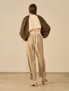 R JUBILEE Back Open Long Sleeve Tのサムネイル