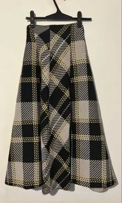 SNIDEL ロービングチェックフレアスカート
