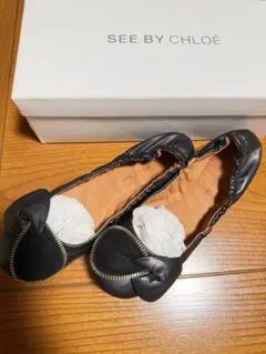SEE BY CHLOE フラットシューズ ブラックのサムネイル