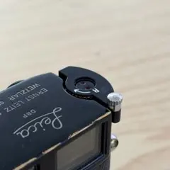 ライカ LEICA 14438 巻き戻しクランク MP用 ブラックペイント - メルカリ