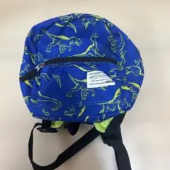 子供　恐竜柄　リュック