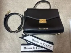 Maison de FLEUR ブラック ショルダーバッグ