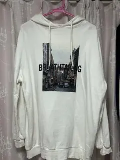 ホワイト フード付きパーカー