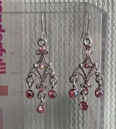 エレガントなピンクストーンのシルバーピアス 他ピアスとのまとめ買いも大歓迎！