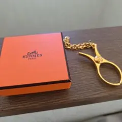 Item thumbnail for item 7a8c3277-1439-457d-9feb-28e5d74c2e86