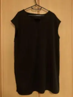 ノースリーブ プリーツデザイン　L-LL