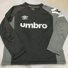 UMBRO　長袖Tシャツ　キッズ　ポリエステル生地