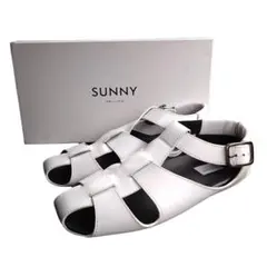 PELLICO SUNNY フラット グルカサンダル ホワイト 23.5cmのサムネイル