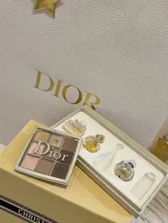 アイシャドウパレット・香水セット