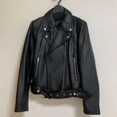 リリーブラウン　フェイクレザージャケット　黒のサムネイル