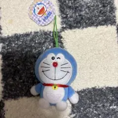 ドラえもん ぬいぐるみ 約30cm 鈴付き 未開封品】ドラえもん ぬいぐるみ 約20cm 鈴付き - メルカリ