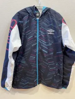 【美品】umbro ピステ・ウィンドブレーカー　派手なデザイン　Oサイズ