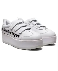 オニツカタイガー　デレゲーションチャンクW