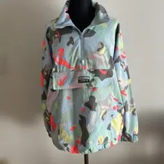 adidas ナイロンジャケット ハーフジップ カモ柄