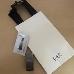 ショッパー付　FAS ザ ブラック エッセンス 10ml サンプルセットのサムネイル