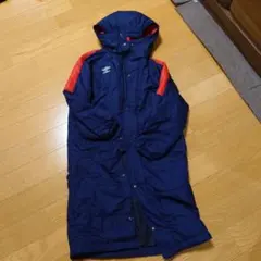 アンブロ　150 ネイビー/レッド フード付きロングベンチコート