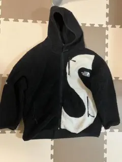 The North Face × Supreme フリースジャケット