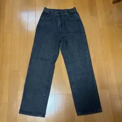 ダークグレー ストレートデニム 二重ボタン