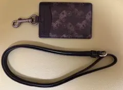 【coach】馬車プリント ブラックレザーパスケース