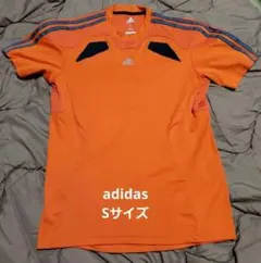 adidas オレンジシャツ