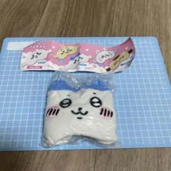 ちいかわ　アイマスク　ハチワレ柄