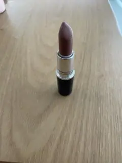 MAC ラスターガラス リップスティック アローンタイム