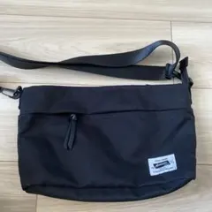 ショルダーバッグ