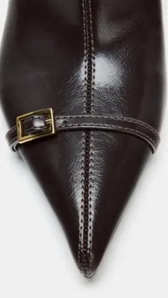 早いもの勝ち　ZARA ピンヒールバックルショートブーツのサムネイル