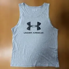 UNDER ARMOUR グレー タンクトップ