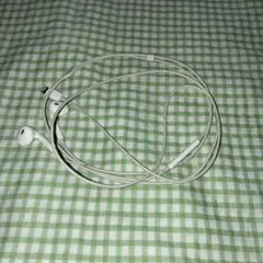 Lightning接続 有線イヤフォン ホワイト