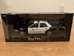 Item thumbnail for item 14243f78-5526-459b-971d-6ba6f801dfc9