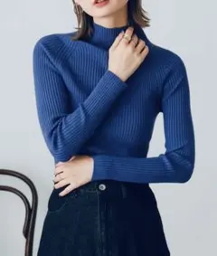 【タグ付き・新品】ストレッチリブハイネックセーター　ブルー