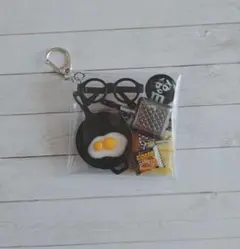 ガチャ詰めポーチ  黒系  ブラック