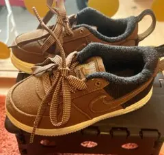 NIKE × Carhartt WIP エアフォース1 コラボ 15cm