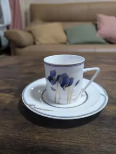 Item thumbnail for item f48aaba8-4e51-42c4-adea-633ecd0d8c98