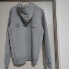 Champion グレー ジップアップパーカー