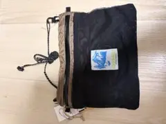 グラミチサコッシュのサムネイル