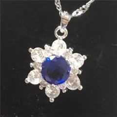 ブルーサファイア【artificial peekaboo】シルバーネックレス