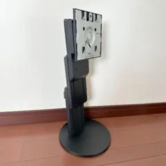 モニタースタンド