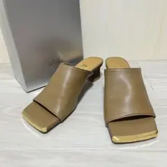 美品　ルタロン　GRISE 22.5cm サンダル ミュール ゴールドプレートのサムネイル
