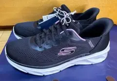 新品SKECHERSスケッチャーズSwift Fitレディーススニーカー25㎝黒