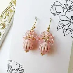 チェコビーズの可愛いピアスD137