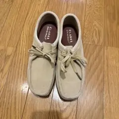 クラークスワラビー　23.5cm