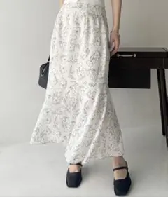 ナイスクラップ バックレースアップ マーメイドスカート