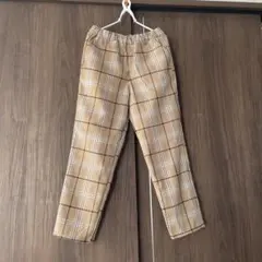 チェックパンツ