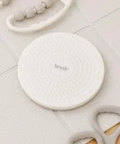 Item thumbnail for item 294576bc-5cbe-40bb-aefc-cc92abd26205