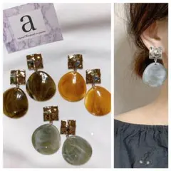 2281-2 グレー☺︎スクエア型デザインシルバーと雫型マーブルのピアス☺︎