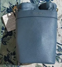 巾着型　青レザー　ショルダーバッグ